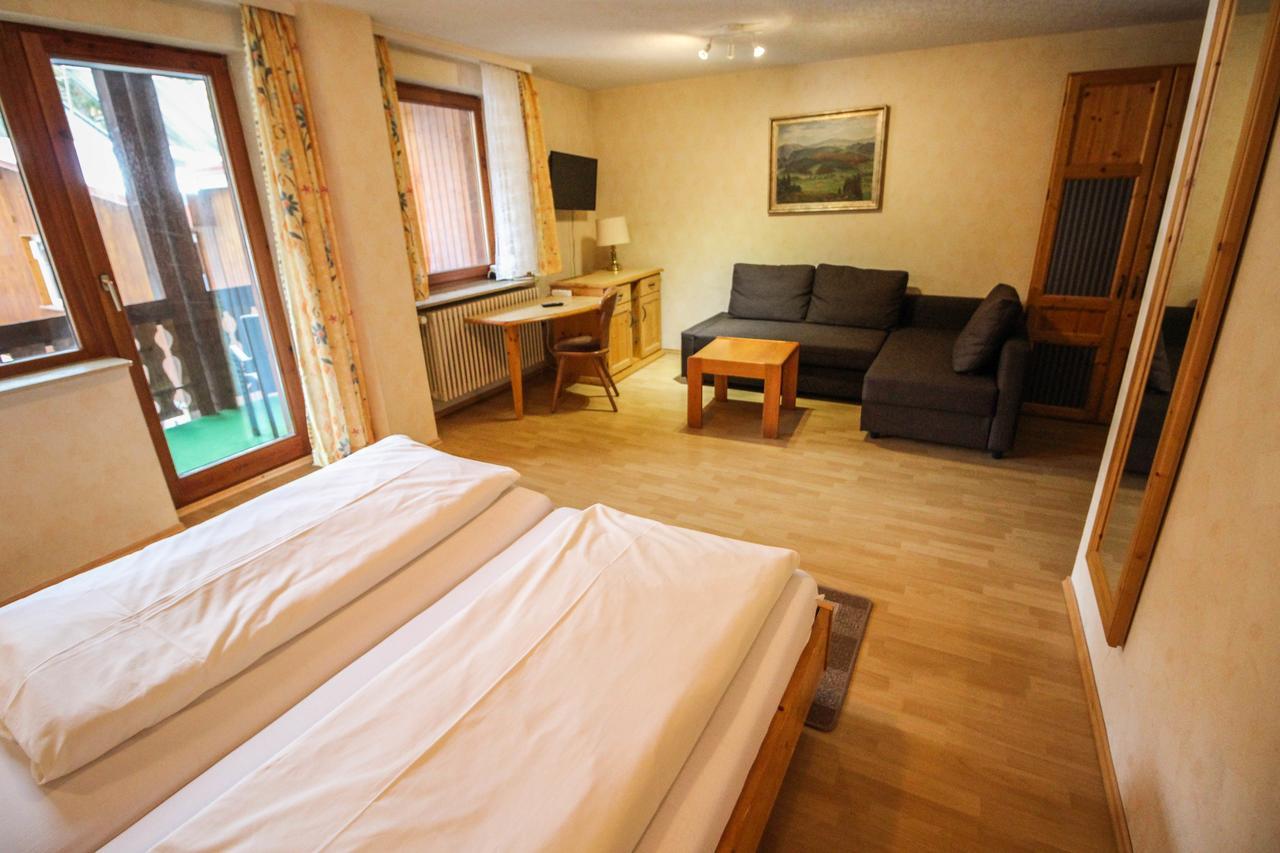Bogensporthotel "Bad" ไอเซนบาค ภายนอก รูปภาพ